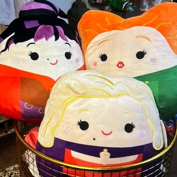 Unlisted items Sizes Small-XL - Picture 2 of 2